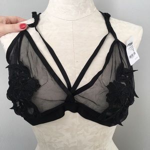 NWT BRALETTE!